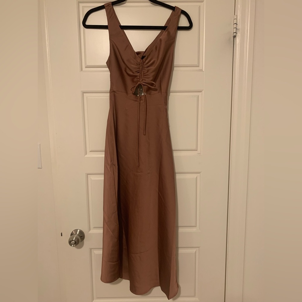 Hello Molly Mauve Midi Dress - Picture 7 of 10